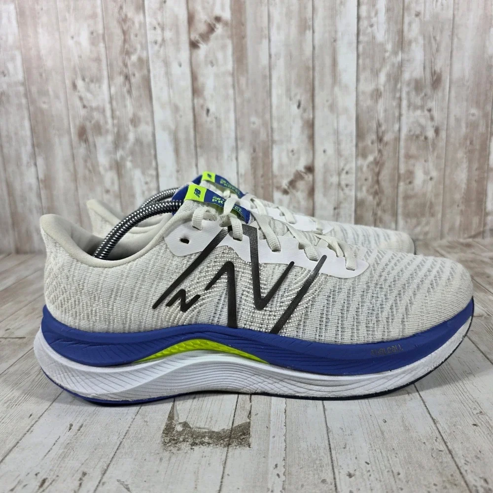 New Balance FuelCell‎ Propel v4 Mens 10.5 Running Shoes White Blue MFCPRCW4